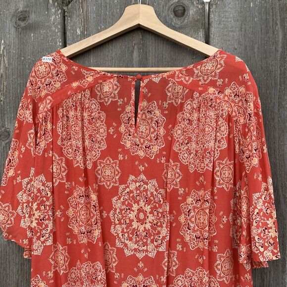 TORRID Top Womens 4XL Red Bandana Smocked Knit Gauze Crepe Off Shoulder Peasant - Picture 7 of 11